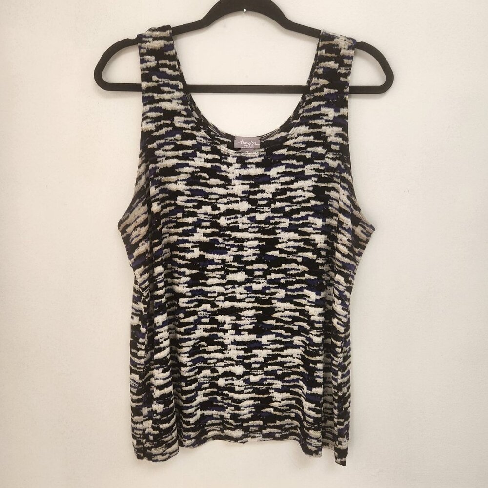 Chico's size 3 or XL Black and White Patterned Sleeveless Tank Top